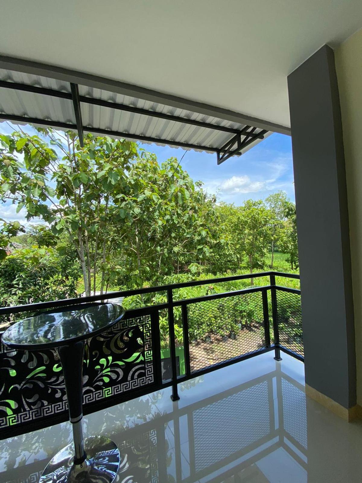 Wisma Hn Selang Luaran gambar